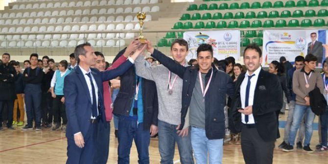 Mardin’de Satranç Turnuvası Sona Erdi