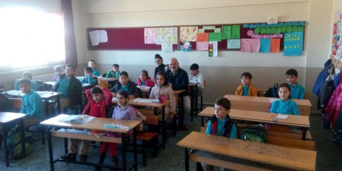 Ünlü Oyuncudan Sürpriz Ziyaret