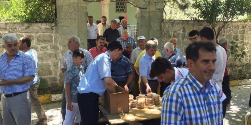Vezirhan’da Demokrasi Şehitleri İçin Mevlid-i Şerif Okutuldu