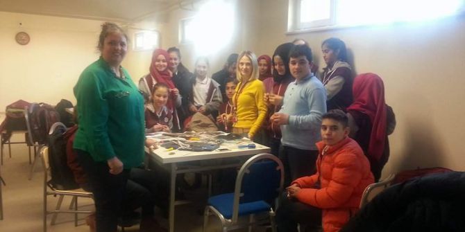 Eskişehirli Rölyef Sanatçısı Kalınbacak Ortaokul Öğrencileri İle Buluştu