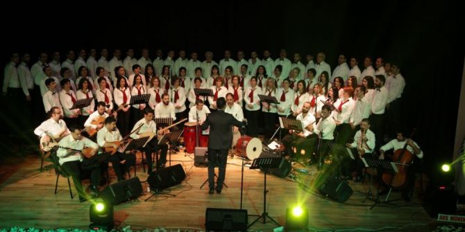 Odunpazarı Belediyesi Türk Halk Müziği Korosu Müzikseverlerle Buluştu