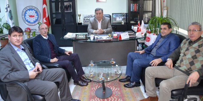 Futbol Federasyonunda Gemlik Zirvesi