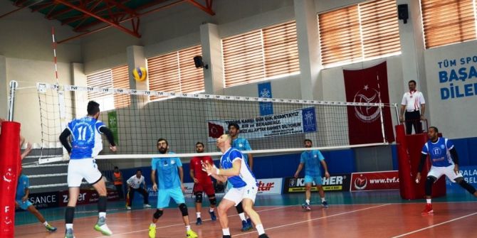 Palandöken Belediyespor, Aksaray Belediyespor’u 3-0 Mağlup Etti