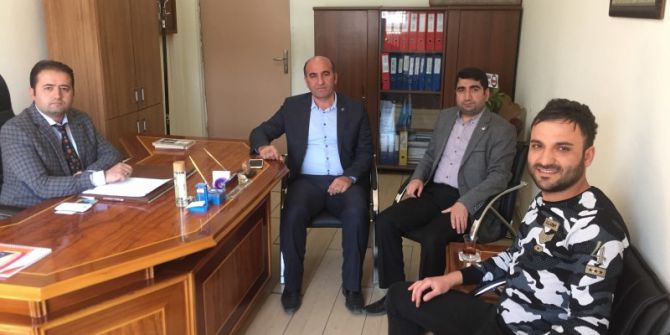 Başkan Deniz’den Mimar Sinan Orta Okuluna Ziyaret