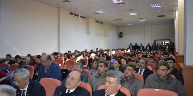 Çanakkale Gazisinin Oğlu Ayakta Alkışlandı