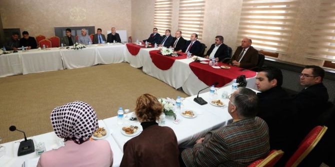 Vali Işık: “İstihdam Rakamlarını Yukarı Çıkartmak Önemli Hedefimiz”