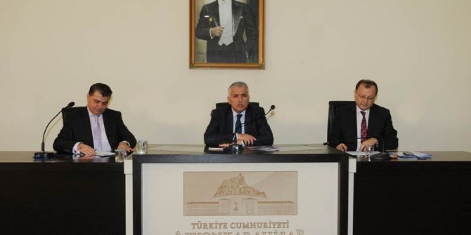 Vali Yıldırım Vatandaşların Şikayet Ve Taleplerini Dinledi