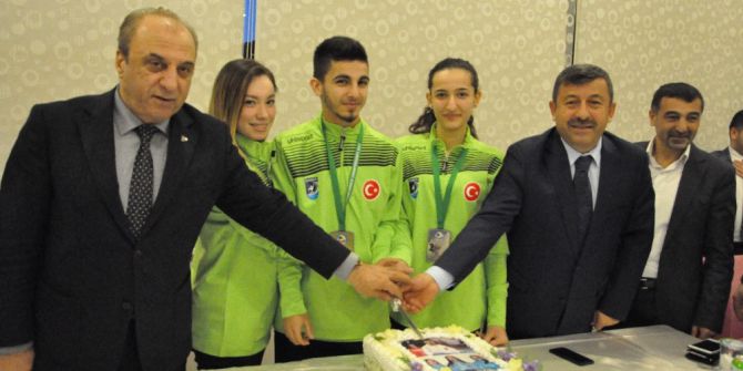 Darıca’lı Milli Karateci Üst Üste Beşinci Defa Avrupa Şampiyonu Oldu