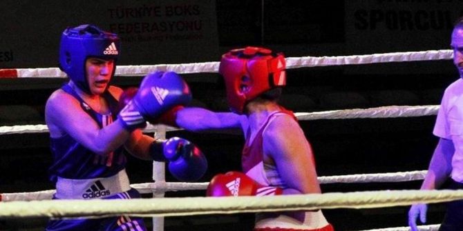 Fethiye’de Tekirdağlı Kadın Boksörlerin Yumrukları Konuştu