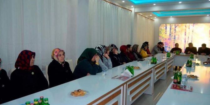 Bayırköy Beldesi’nde Yeni Anayasa Konuşuldu