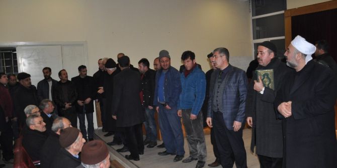 Tatvan’da Husumetli İki Aile Barıştırıldı