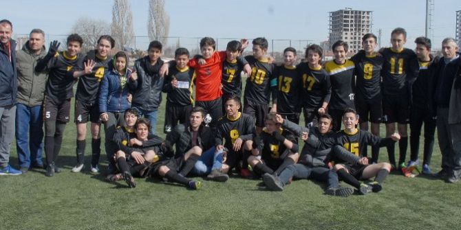 Kayseri’yi U-15 Türkiye Şampiyonası’nda Kocasinan Şimşekspor Temsil Edecek