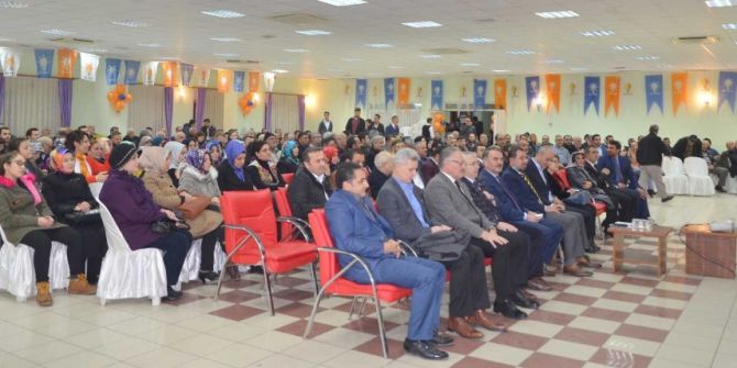 Ak Parti’den Referandum Startı