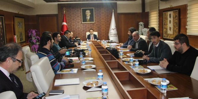 Vali Aktaş, Gazeteciler İle Bir Araya Geldi