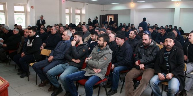 Modern Hayvancılık Teknikleri Eğitimi Pasinler’de Yoğun İlgi Gördü