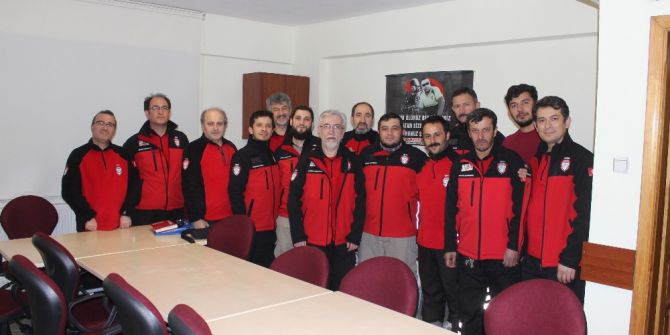 İhh Acil Yardım Koordinatörü Emre Yerli: