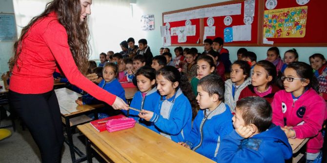 Kırsaldaki Öğrencilere Geri Dönüşüm Bilinci Aşılandı