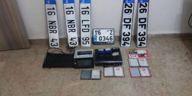 Bursa’da Uyuşturucu Baskını Yapılan Ev Cephanelik Çıktı