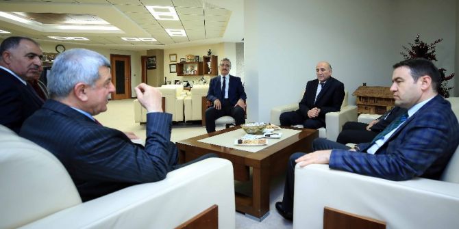 Başkan Karaosmanoğlu, Ağrı Valisi Işın’ı Ağırladı