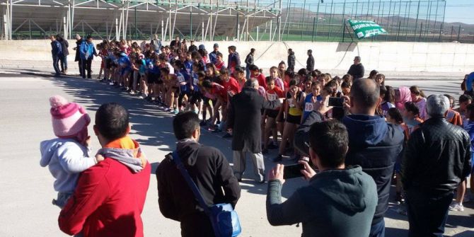 Kahta Bölge Birincisi Oldu