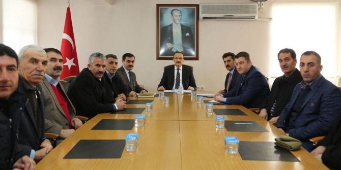 Vali Yavuz Muhtarları Dinledi