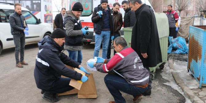 Çöp Konteynerinde Kız Bebek Cesedi Bulundu