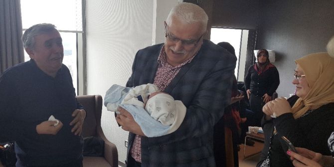 Şehidin İsmi Yeni Doğan Oğlunda Yaşayacak