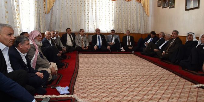 Şanlıurfa Valisi Tuna Kanaat Önderleriyle Bir Araya Geldi
