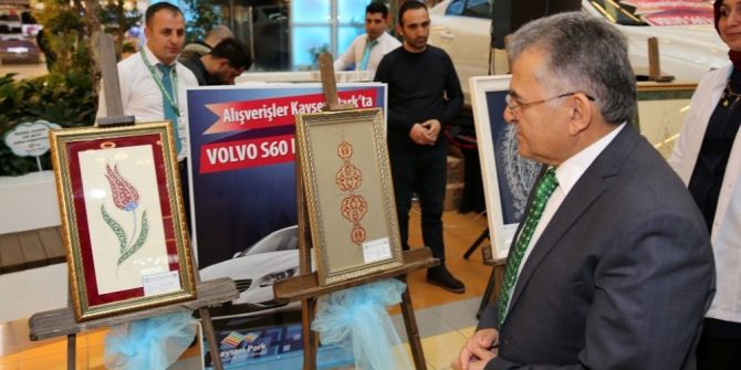 Melmek Öğrencilerinden Tezhip Sergisi