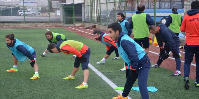 Yeşilyurt Belediyespor, Karaköprü Belediyespor Maçı İçin Kenetlendi