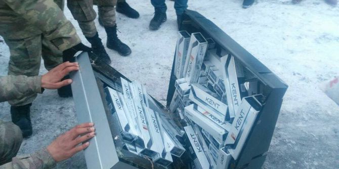 Televizyon İçinde Kaçak Sigara Ele Geçirildi
