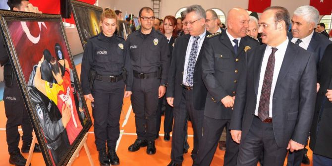 Pomem Öğrencileri 15 Temmuz’u Resmetti