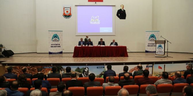 Eyyübiye Belediyesinden Yeni Anayasa Ve Cumhurbaşkanlığı Sitemi Paneli