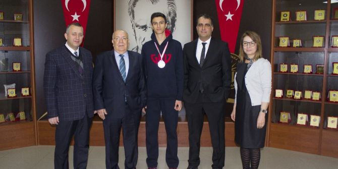 Gkv’li Hüseyin Eren Şahin’in Kick Boks Başarısı