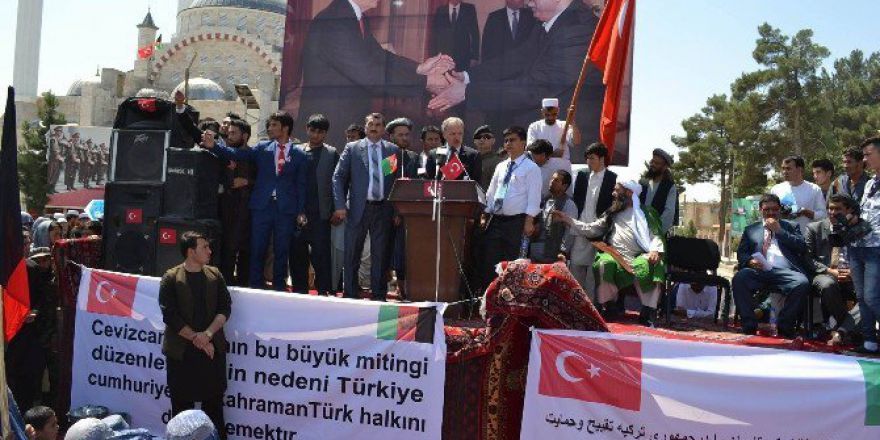 Afganistan Türkmenlerinden Türkiye’ye Destek Yürüyüşü
