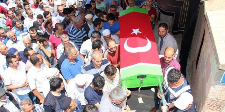 Oltulu Polis Memuru Dualar Eşliğinde Toprağa Verildi