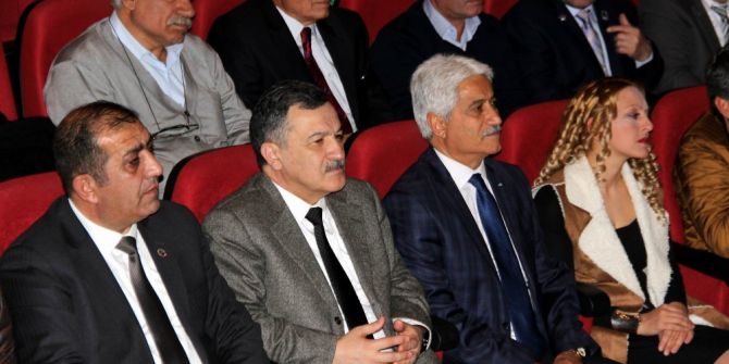 Azeri Milletvekili Aydın Mirzezade: