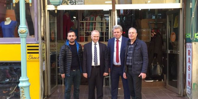 Vali, Ekonomik Krizi Aşmaları İçin Esnafla Bir Araya Geldi