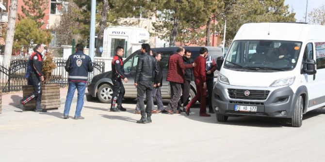 Karaman’da Aranan 12 Kişiden 3’ü Tutuklandı