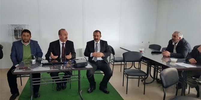 Kars’ta Çiftçiler Bilgilendiriliyor