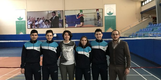 Badmintonda Osmangazi 4 Sporcusuyla Badminton Milli Takımında
