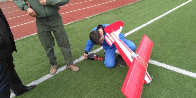 Genç Kartallar İddialı