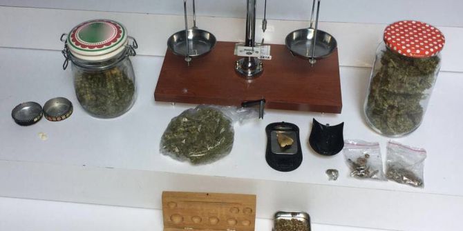 Uyuşturucu Satan Müzisyen Tutuklandı