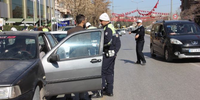 Gaziantep’te Trafik Uygulaması