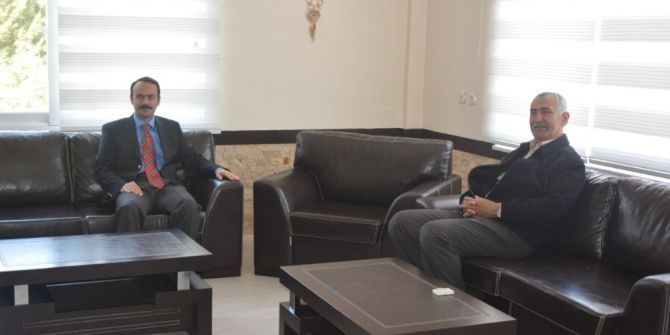 Kaymakam Taşdan, İade-i Ziyaretlere Başladı