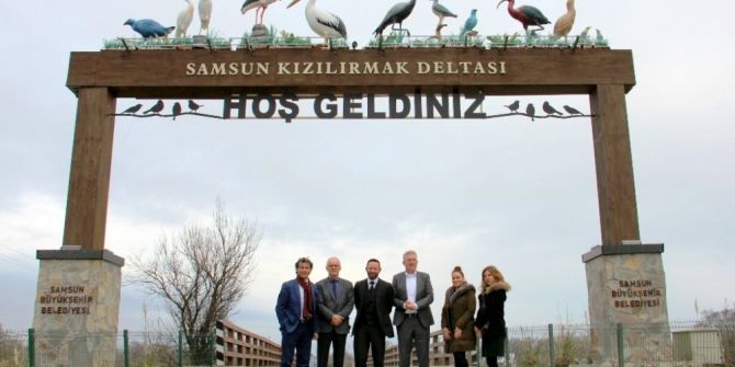 Yabancı Heyet Kuş Cenneti’ne Hayran Kaldı