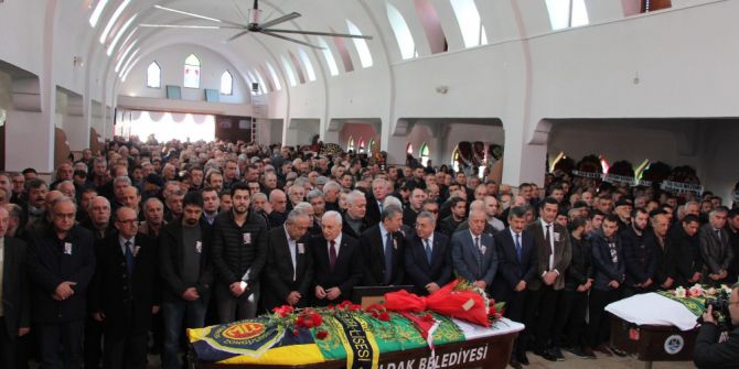 Eğitimci Ve Spor Adamı Son Yolculuğuna Uğurlandı