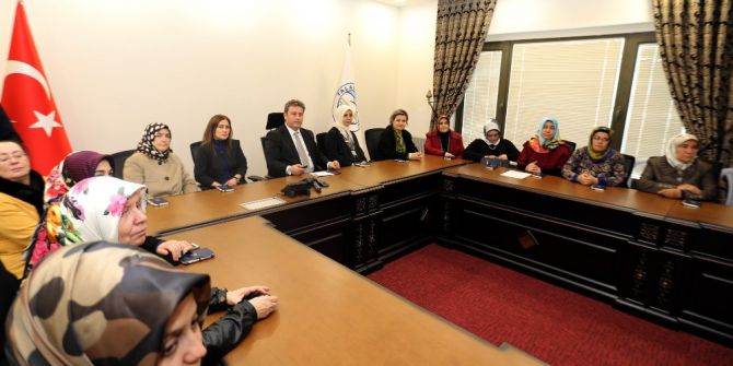 Başkan Palancıoğlu, Kadın Kültür Merkezini Talaslı Kadınlara Tanıttı