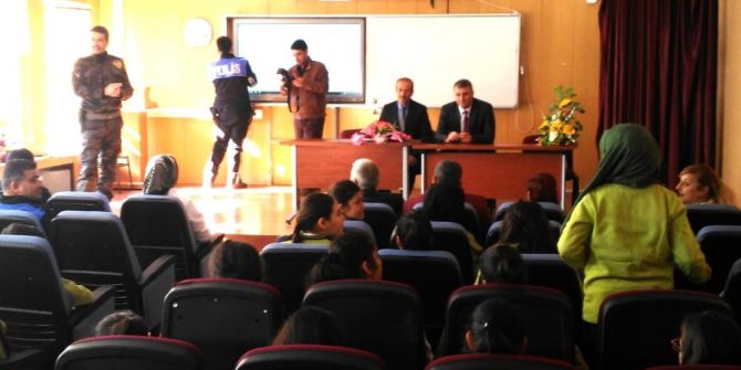 Alper Ve Kızılkaya Öğrencilerle Buluştu