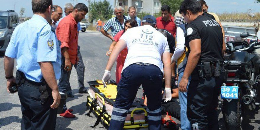 Motorize Polis Ekibi Kaza Yaptı: 2 Yaralı